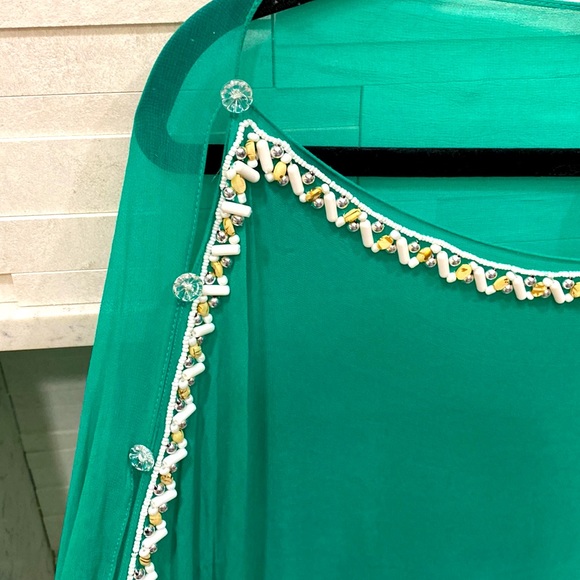 Ranee’s rand new no tags, size small, beaded open sleeve kaftan silk airy top. - Picture 3 of 5